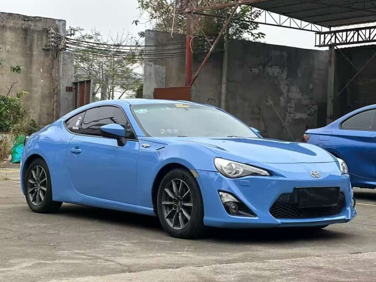豐田 86  2013款 2.0L 自動(dòng)豪華型圖片