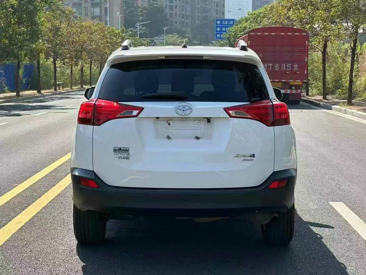 豐田 RAV4 圖片