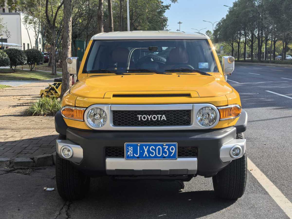 2020年9月豐田 FJ 酷路澤  2007款 4.0L