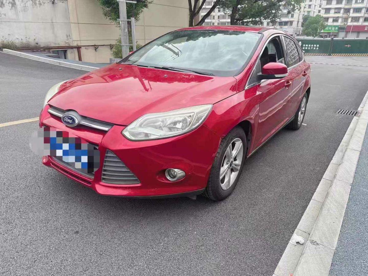 福特 ?？怂? 2015款 三廂 EcoBoost 180 自動(dòng)精英型圖片