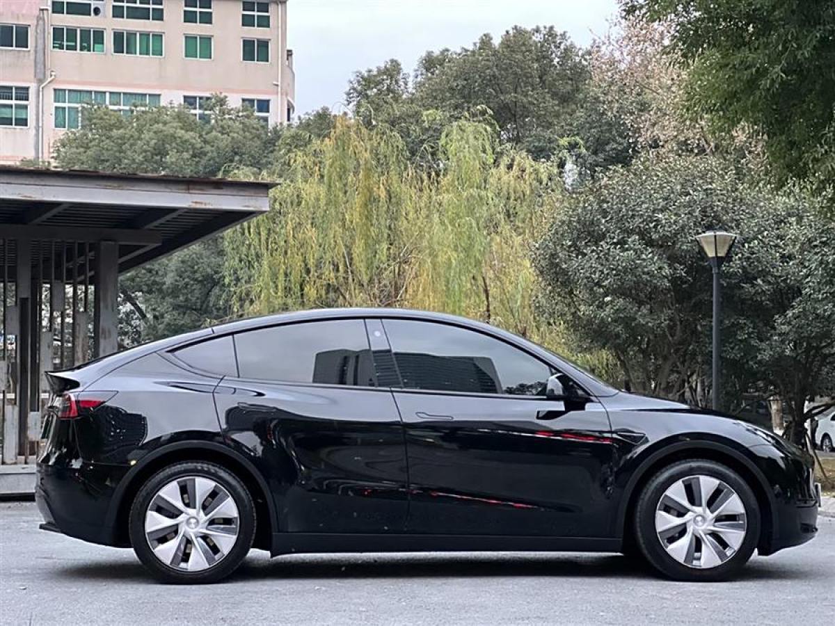 特斯拉 Model 3  2022款 后輪驅動版圖片