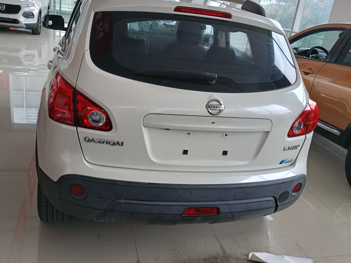 日產(chǎn) 逍客  2012款 2.0XL 火 CVT 2WD圖片