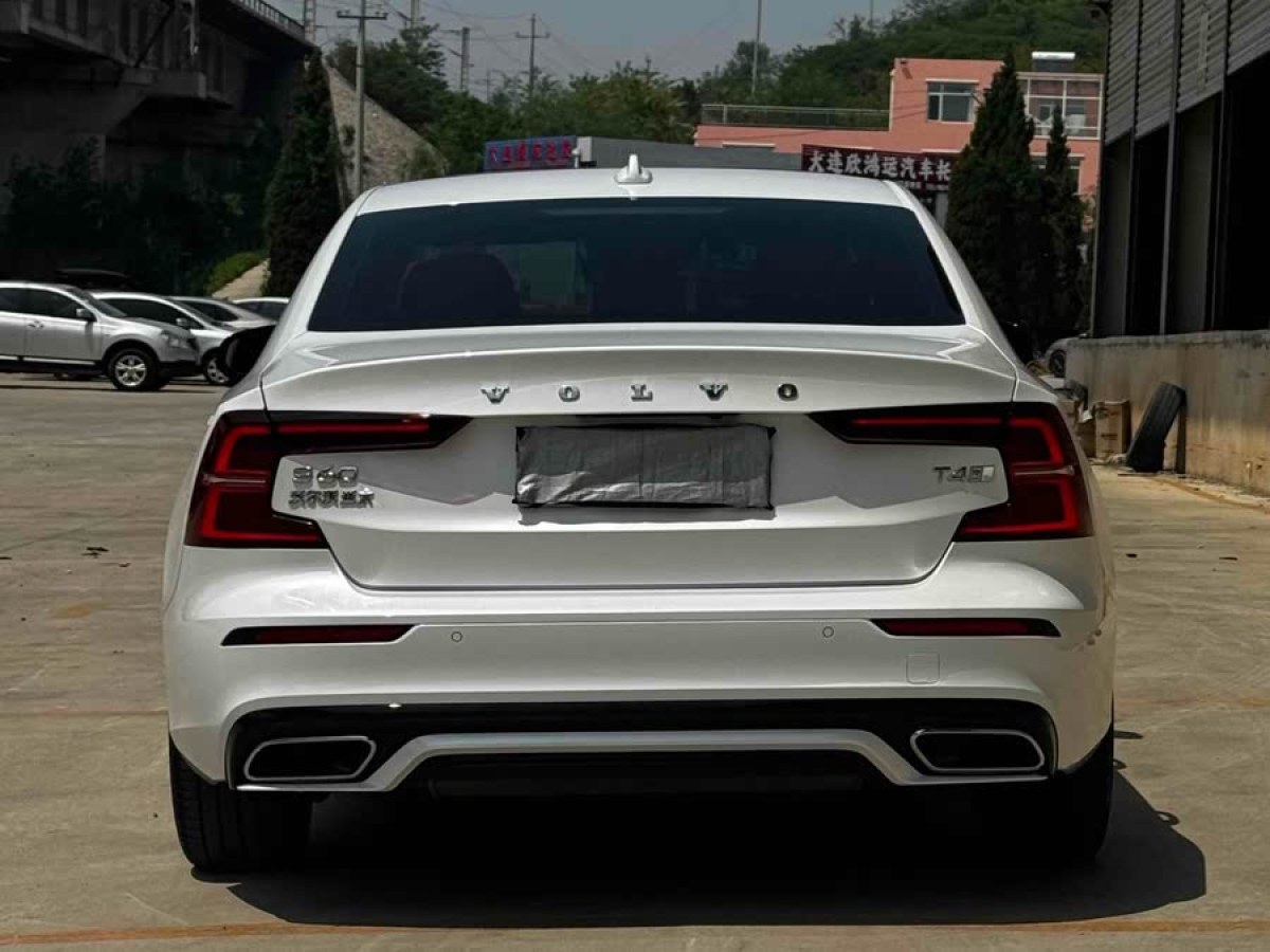 沃爾沃 S60L  2020款 T4 智遠豪華版圖片