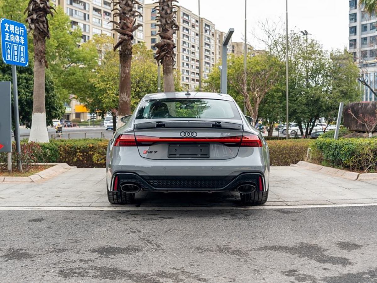 奧迪 奧迪RS 7  2024款 RS 7 4.0T Sportback performance圖片