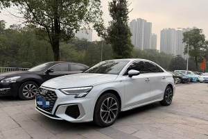 奧迪A3 奧迪 A3L Limousine 35 TFSI 進取運動型