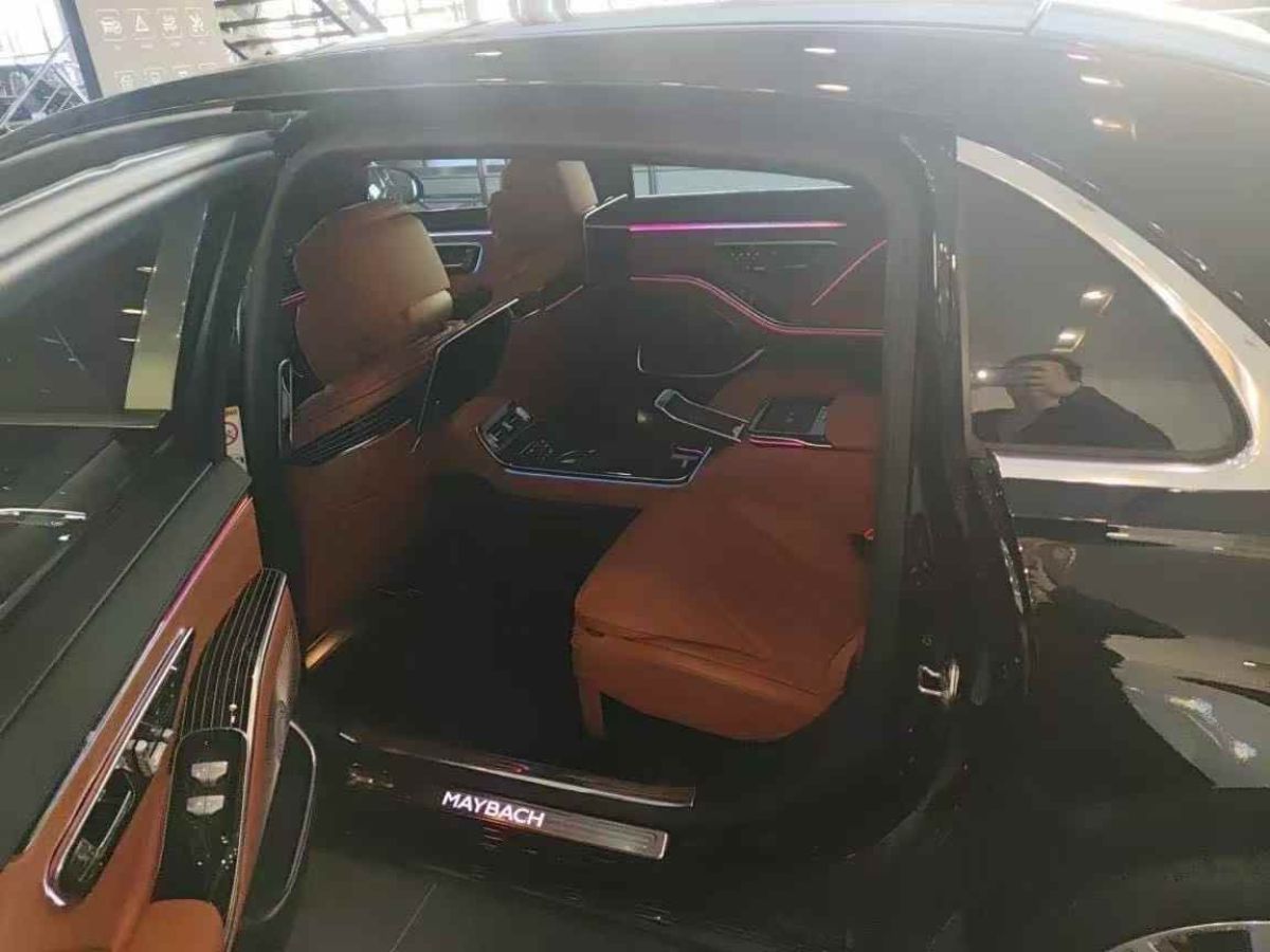 金冠 金冠奔馳V-Class  2023款 2.0T 巴赫圖片