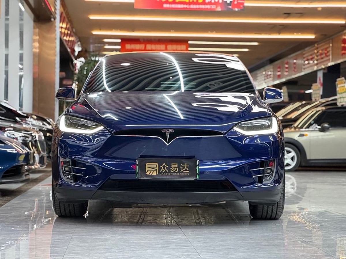 特斯拉 Model X  2016款 Model X 90D圖片