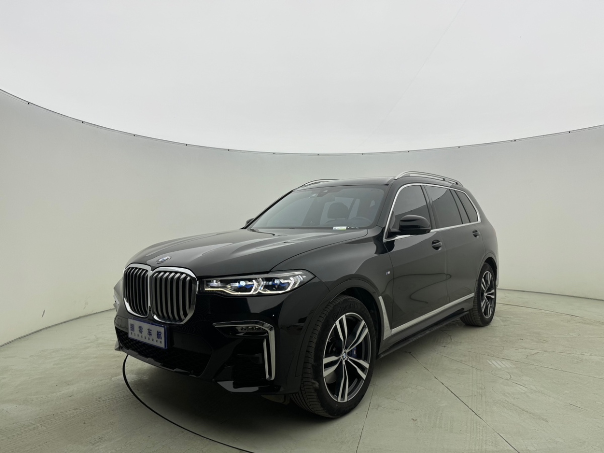 2021年10月寶馬 寶馬X7  2022款 xDrive40i 領(lǐng)先型豪華套裝