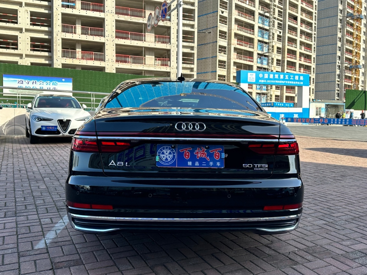 奧迪 奧迪A8  2023款 A8L 50 TFSI quattro 臻選型圖片