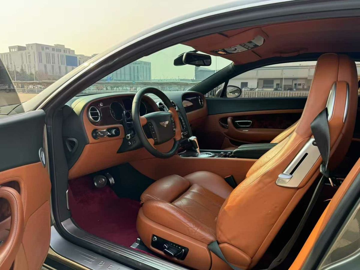 賓利 歐陸  2009款 6.0T Flying Spur Speed圖片