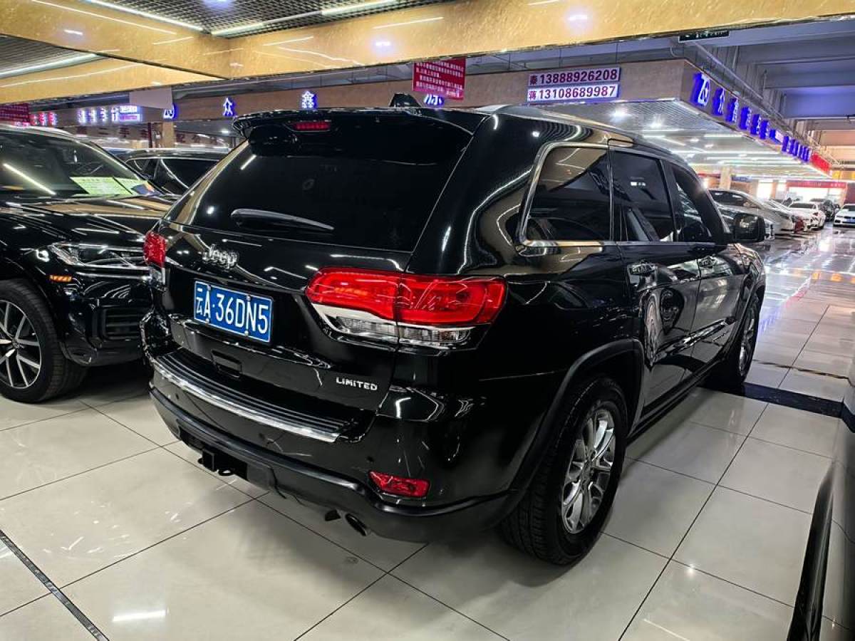 Jeep 大切諾基  2015款 3.0TD 柴油 精英導(dǎo)航版圖片