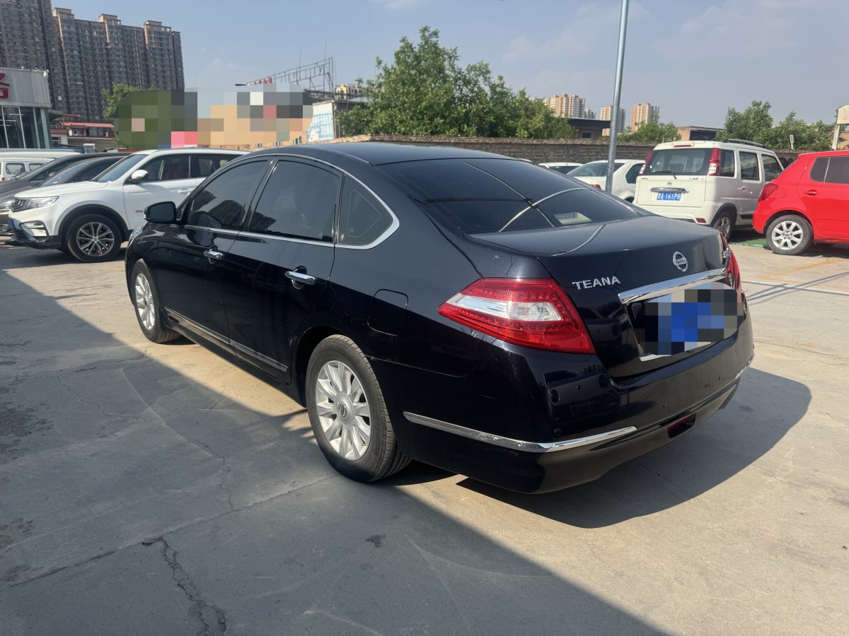 日產(chǎn) 天籟  2010款 2.5L XL周年紀(jì)念版圖片