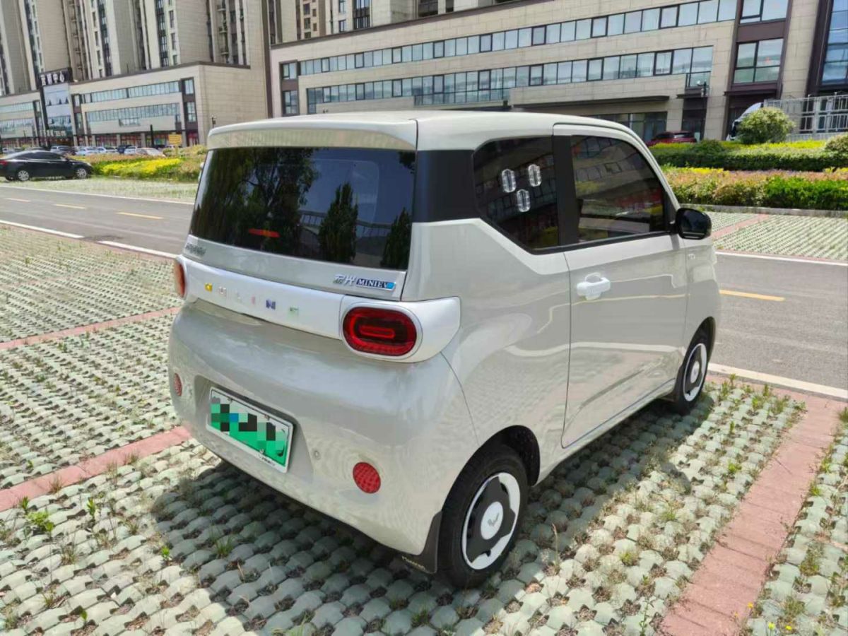 MINI MINI  2025款 1.5T COOPER 經(jīng)典派 五門版圖片