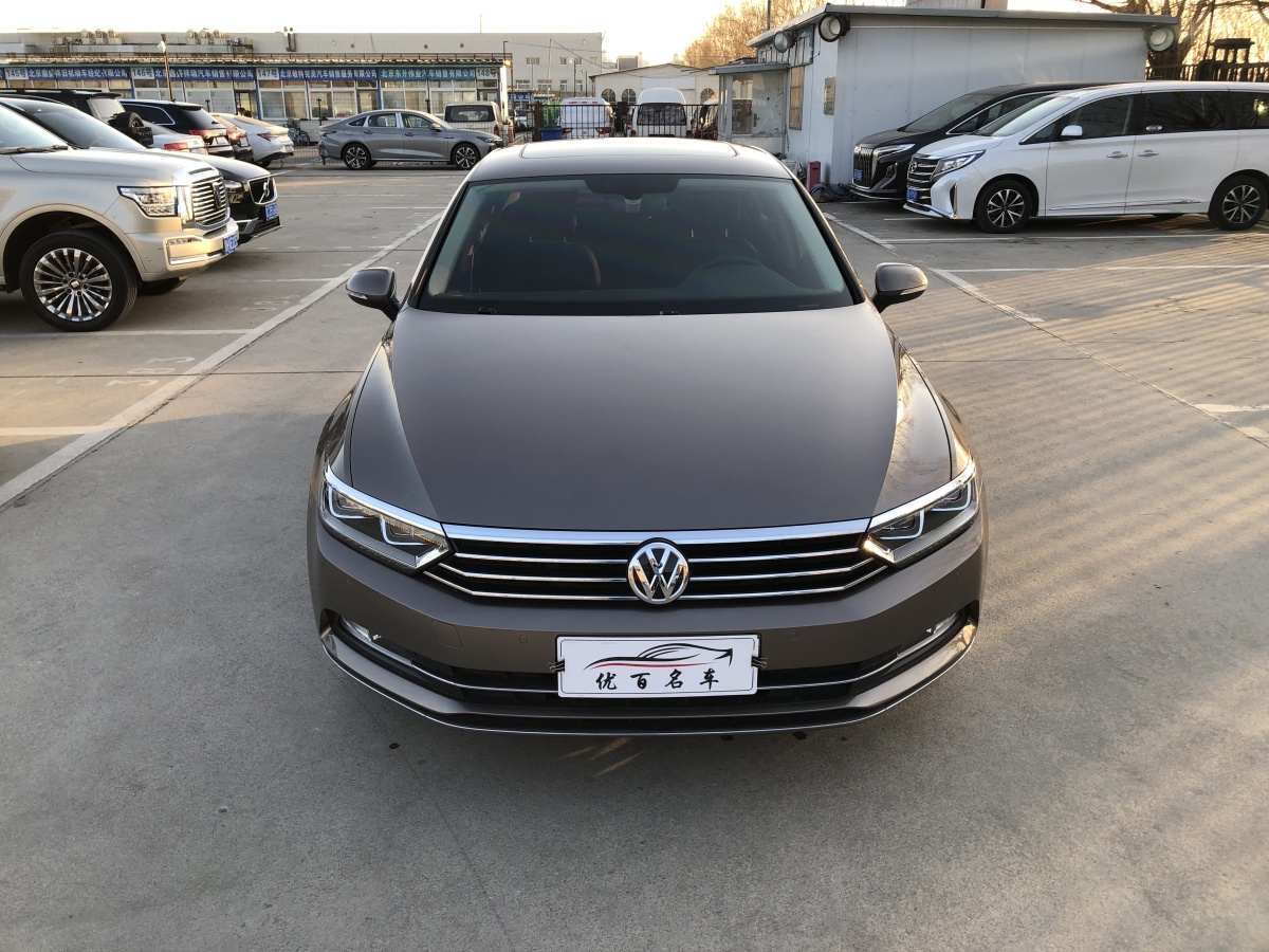 大眾 邁騰  2018款 改款 330TSI DSG 豪華型圖片