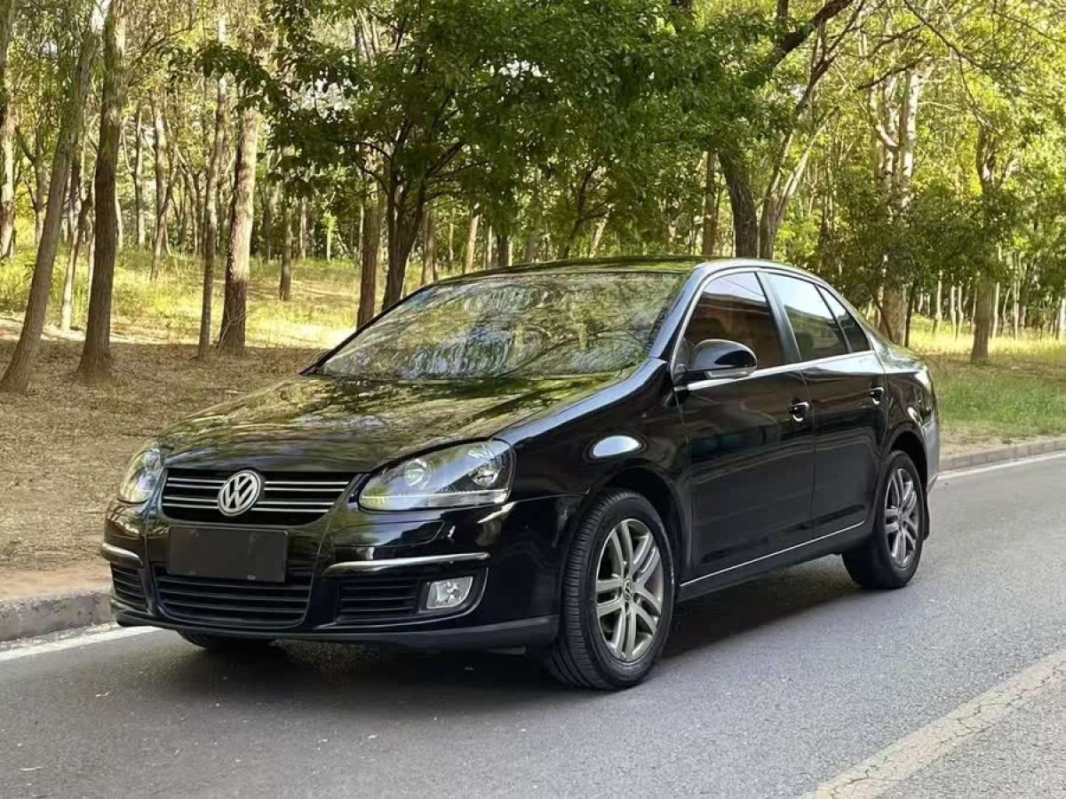 大眾 速騰  2011款 1.6L 自動(dòng)時(shí)尚型圖片