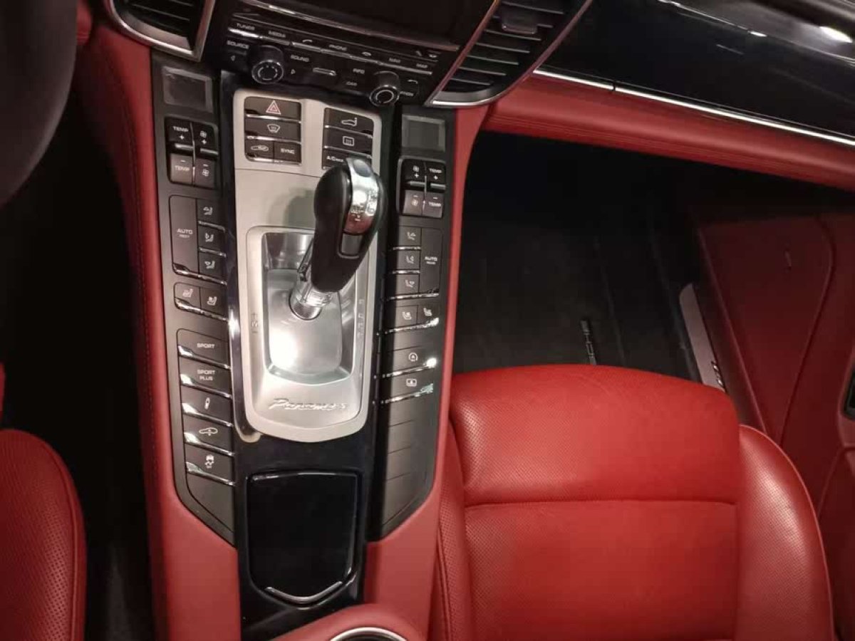 保時(shí)捷 Panamera  2016款 Panamera Executive Edition 3.0T圖片