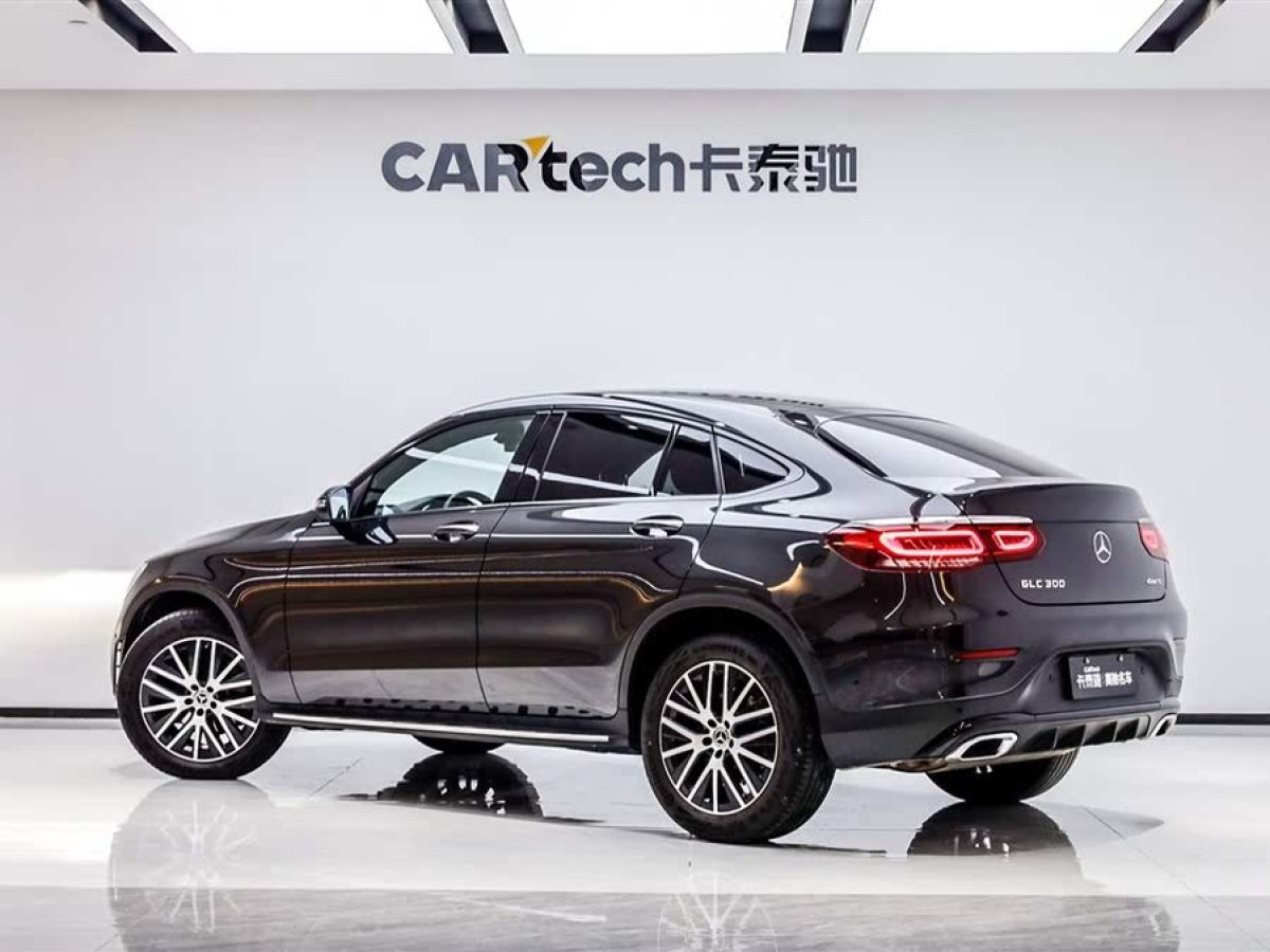 奔馳 奔馳GLC  2023款 改款 GLC 300 4MATIC 轎跑SUV圖片