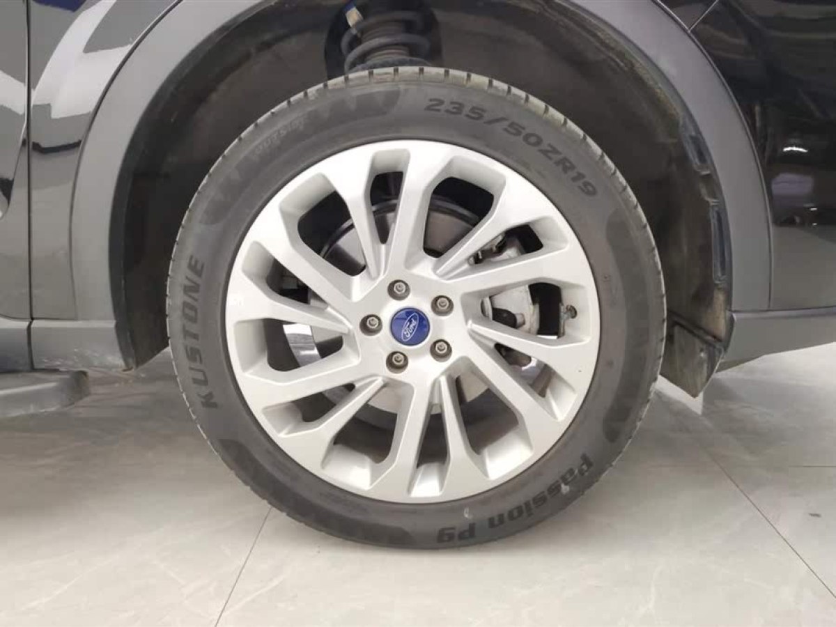 福特 領(lǐng)裕  2021款 EcoBoost 225 鉑領(lǐng)型 7座圖片