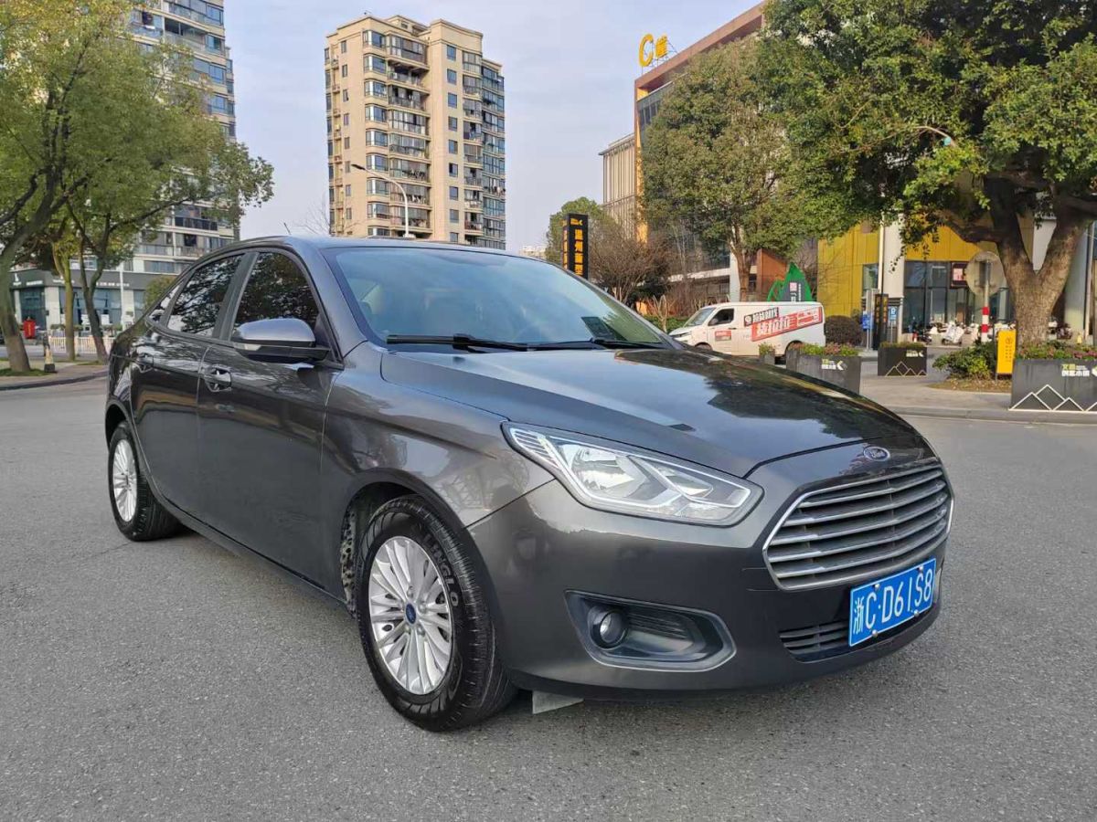 福特 途睿歐  2016款 2.0T 手動精睿版圖片