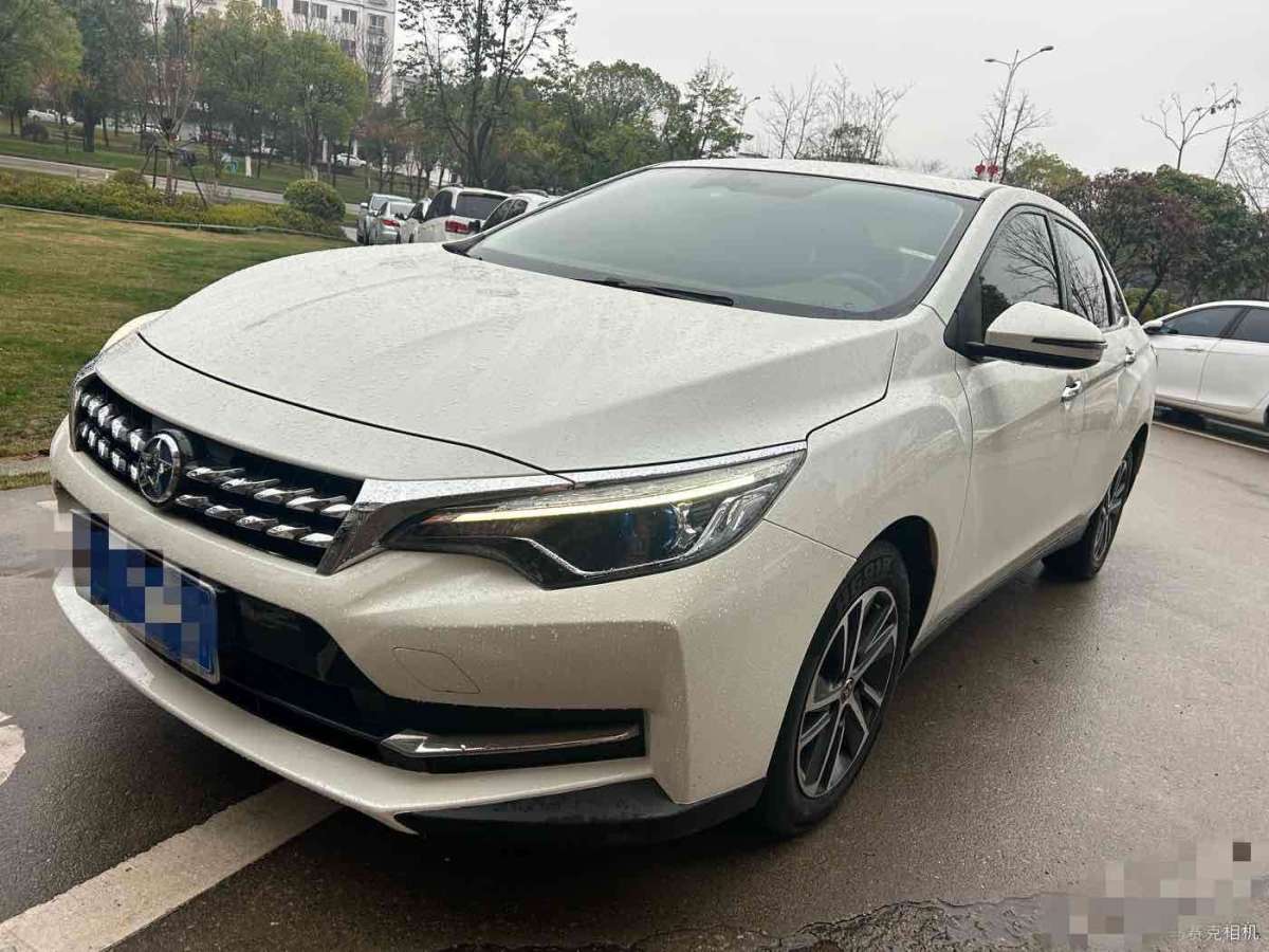 2019年2月啟辰 D60  2018款 1.6L 手動智聯(lián)精英版