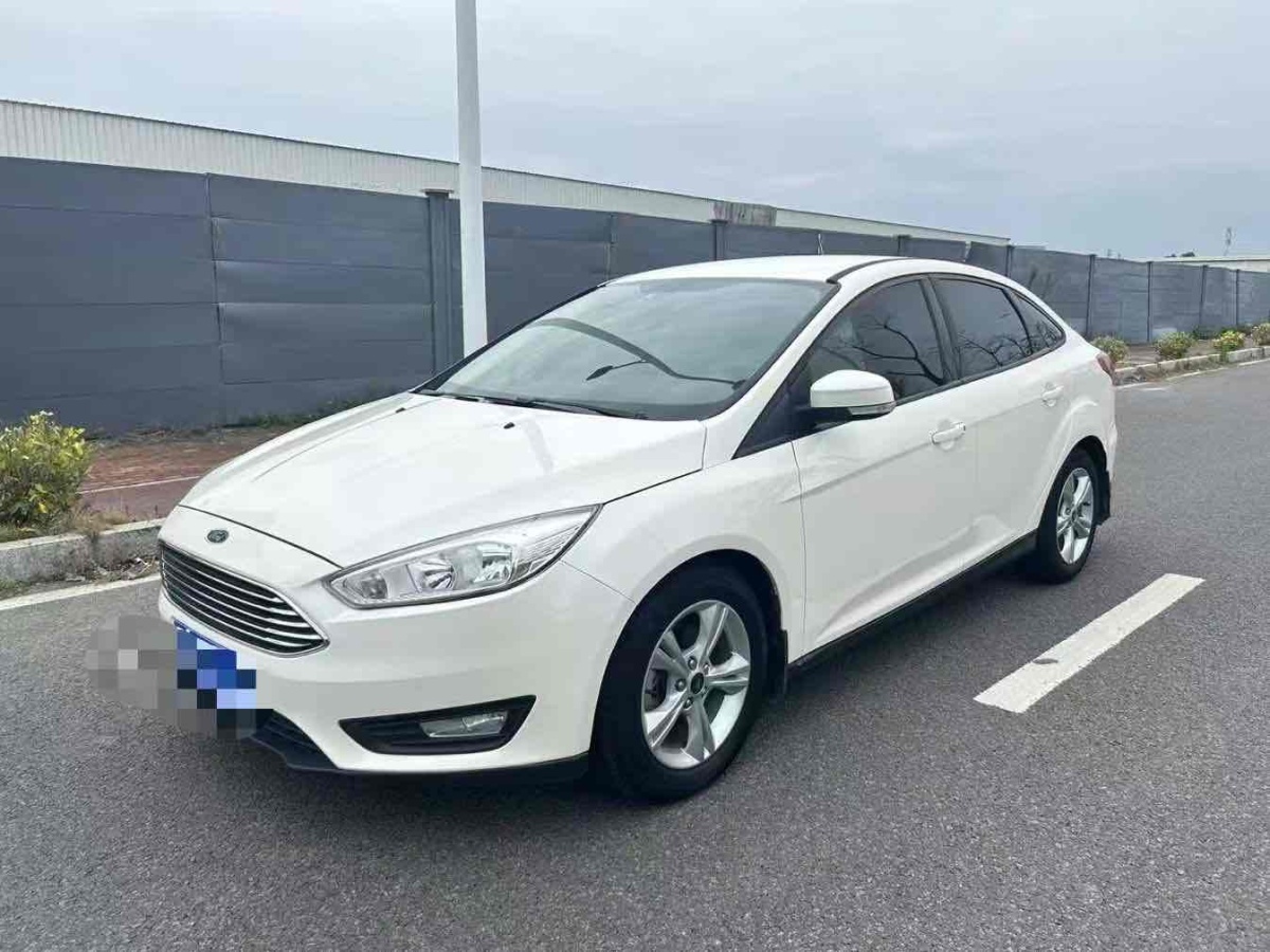 福特 ?？怂? 2015款 三廂 1.6L 自動舒適型圖片