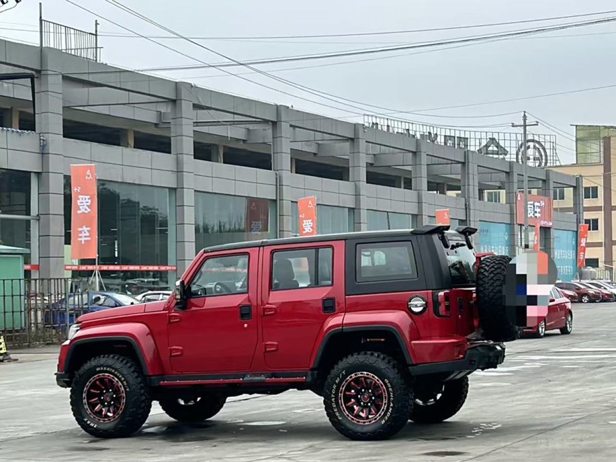 北京 BJ40  2019款  PLUS 2.3T 自動四驅(qū)尊享版 國VI圖片