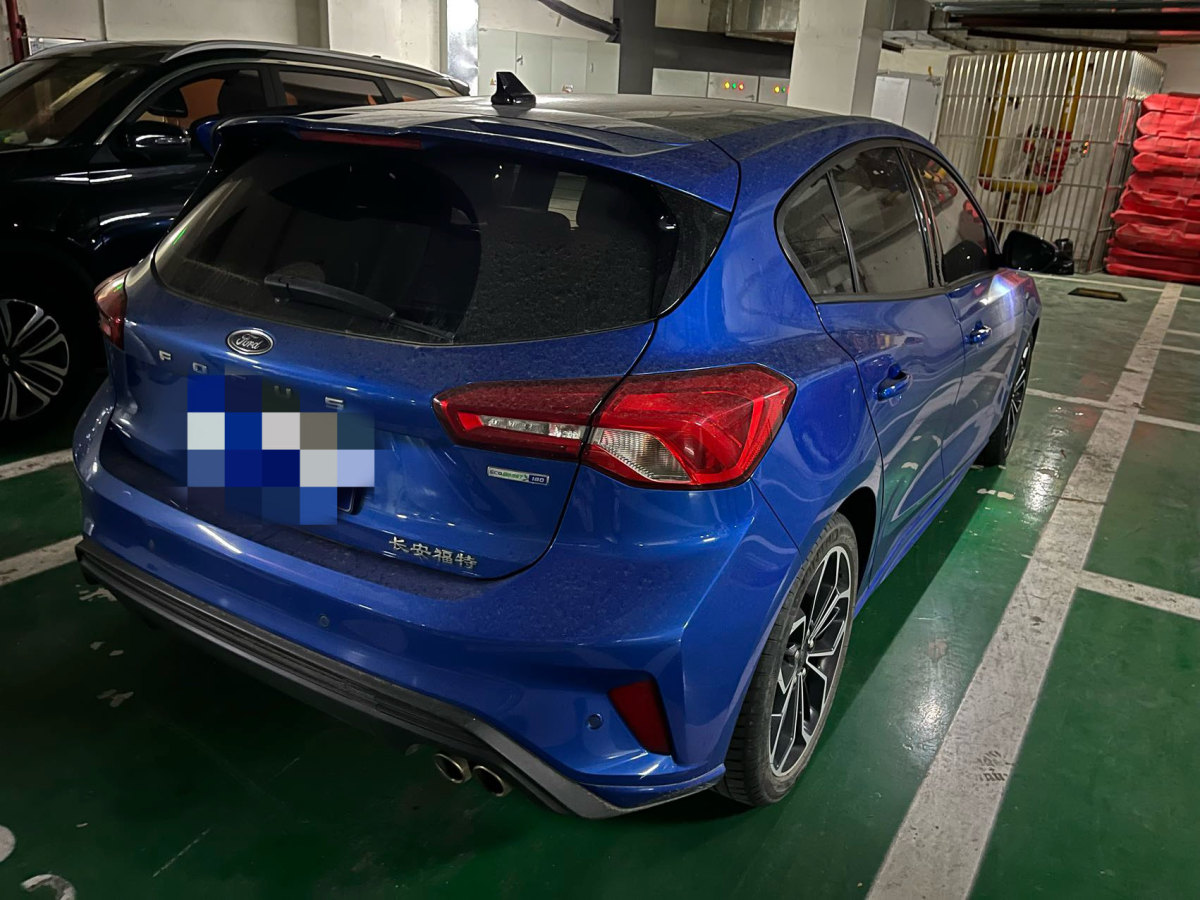 福特 福克斯  2019款 兩廂 EcoBoost 180 自動ST Line圖片