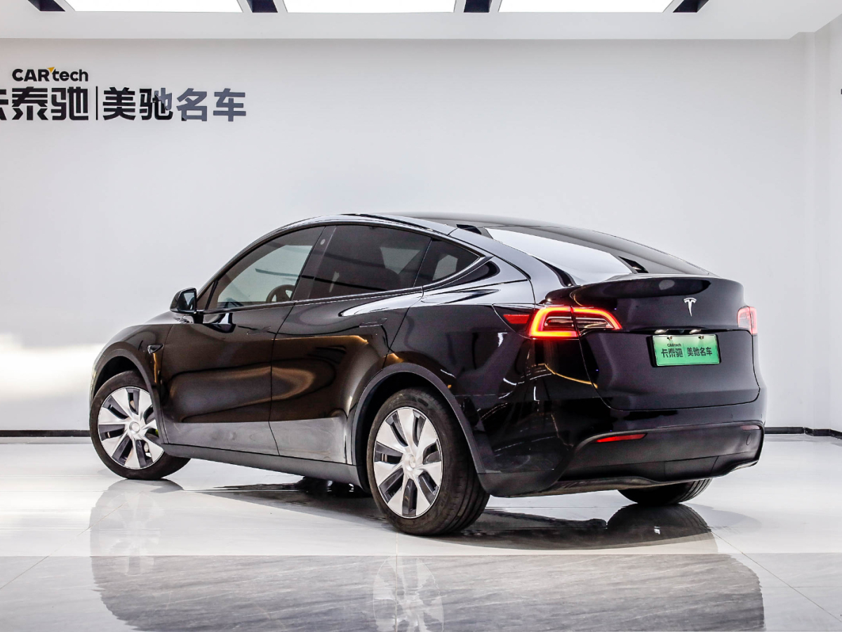 特斯拉 Model Y 2022款 改款 后輪驅(qū)動(dòng)版圖片