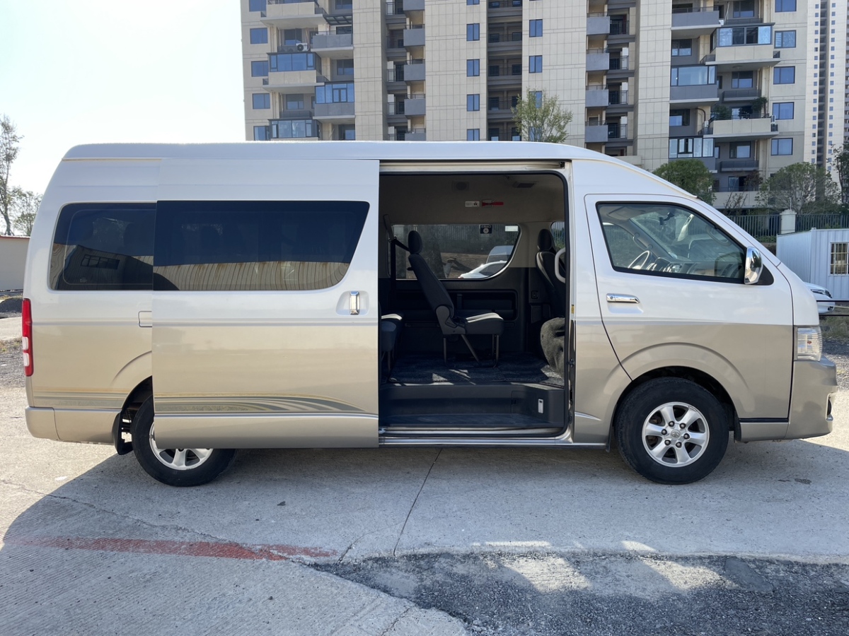 豐田 HIACE  2011款 2.7L自動豪華版13座圖片