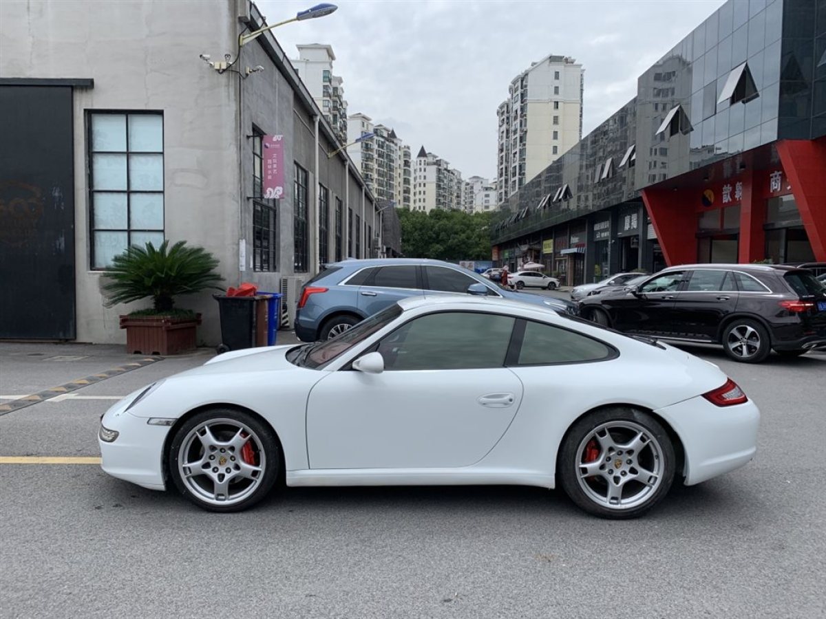 2006年2月保時捷 911 2006款 carrera s at 3.8l