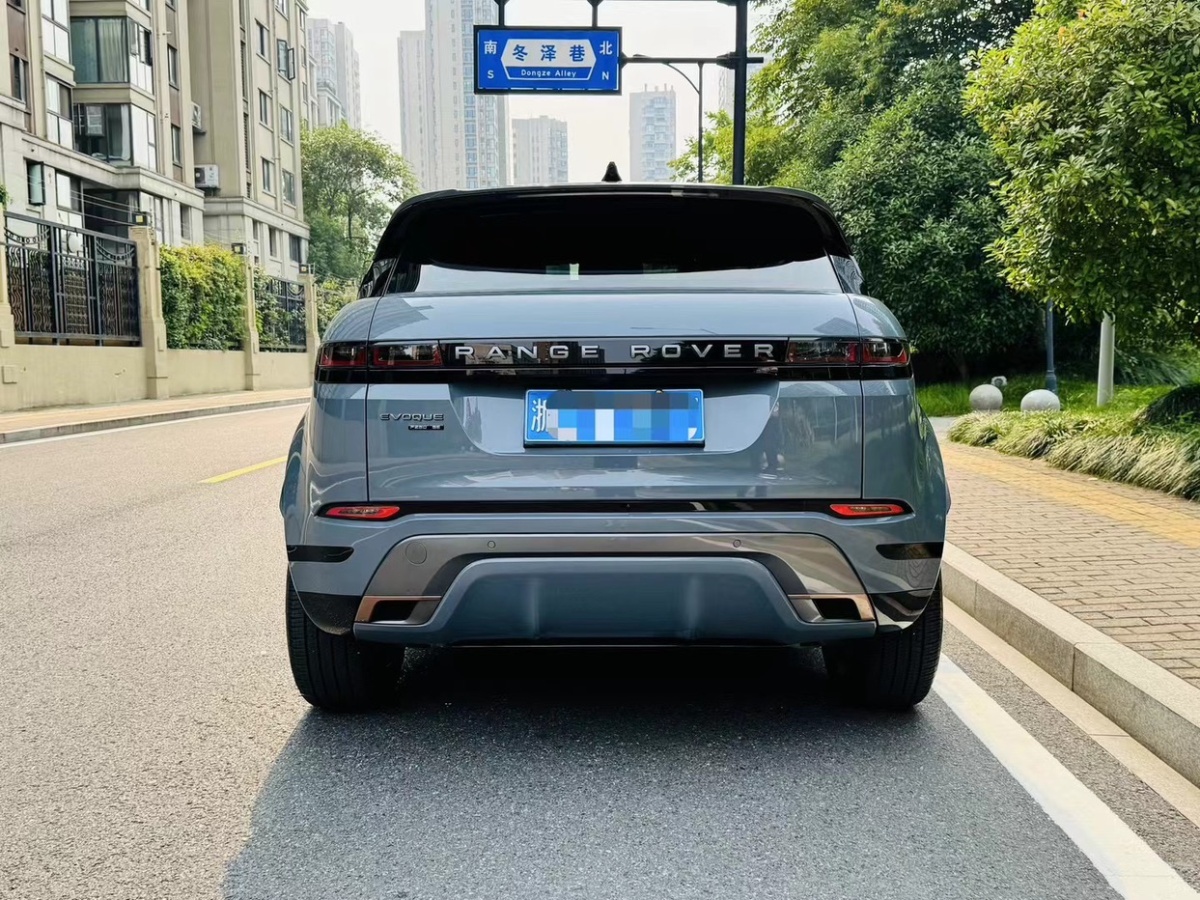 路虎 攬勝極光  2020款 249PS R-DYNAMIC SE 運(yùn)動科技版圖片