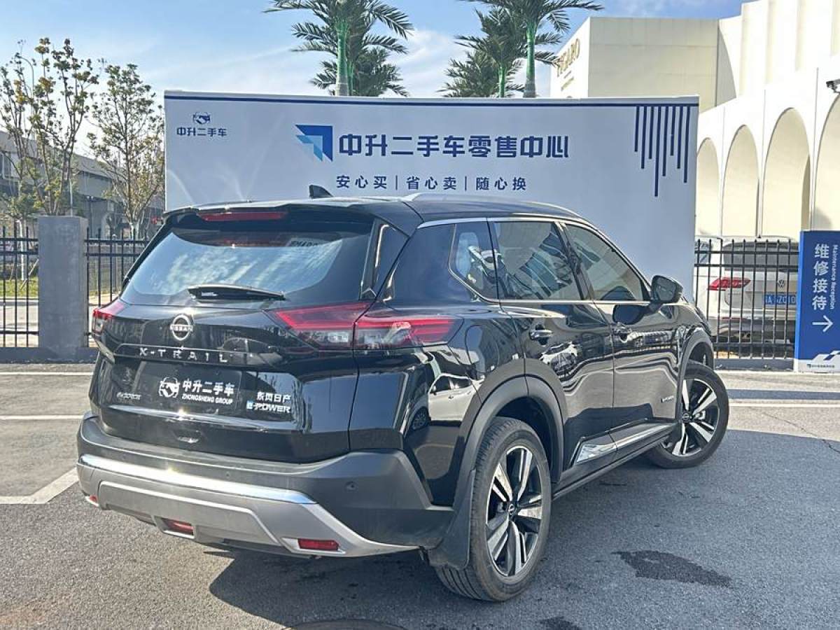 日產(chǎn) 奇駿  2023款 e-POWER 超混雙電機(jī)四驅(qū)至尊版圖片