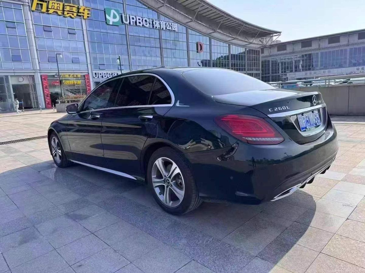 奔馳 奔馳C級(jí)  2020款 C 300 L圖片