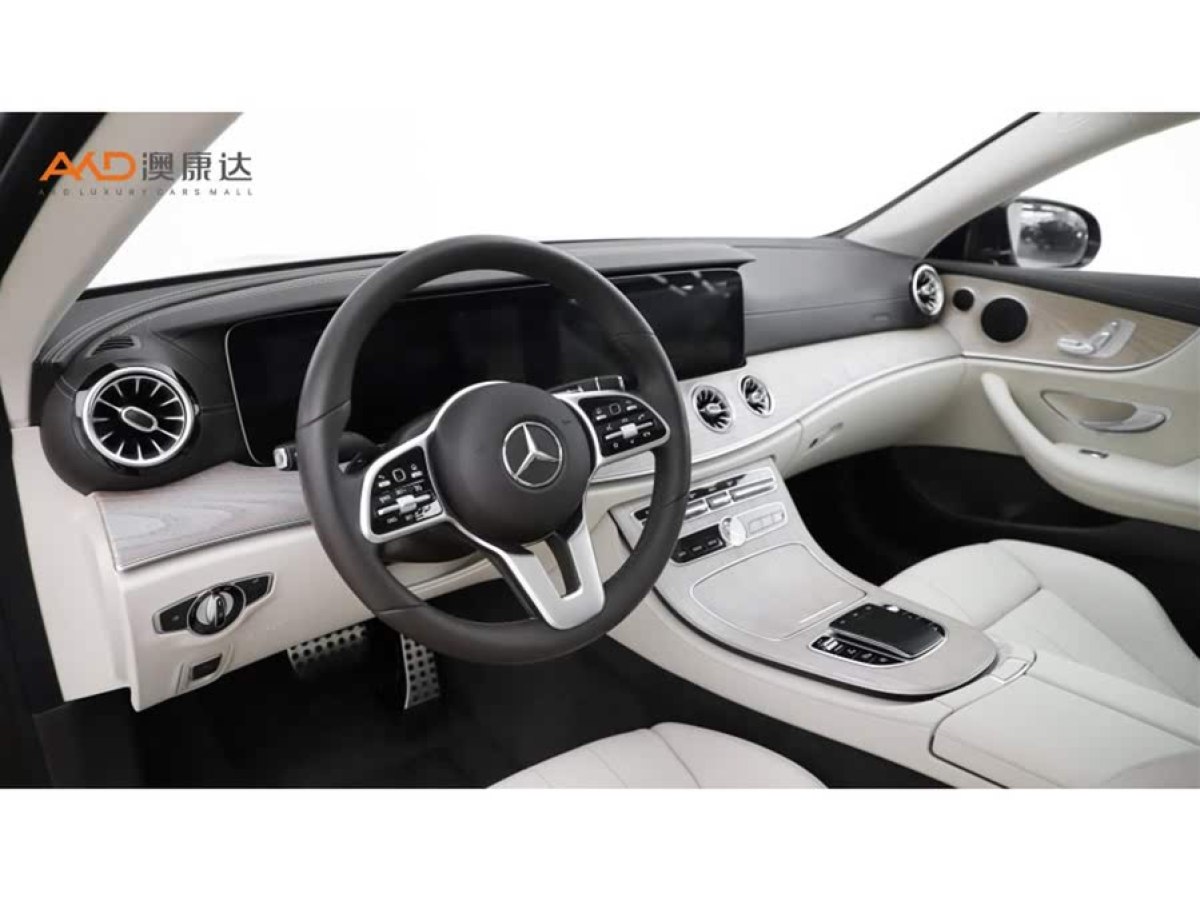 奔馳 奔馳E級(jí)  2020款 E 260 轎跑車圖片