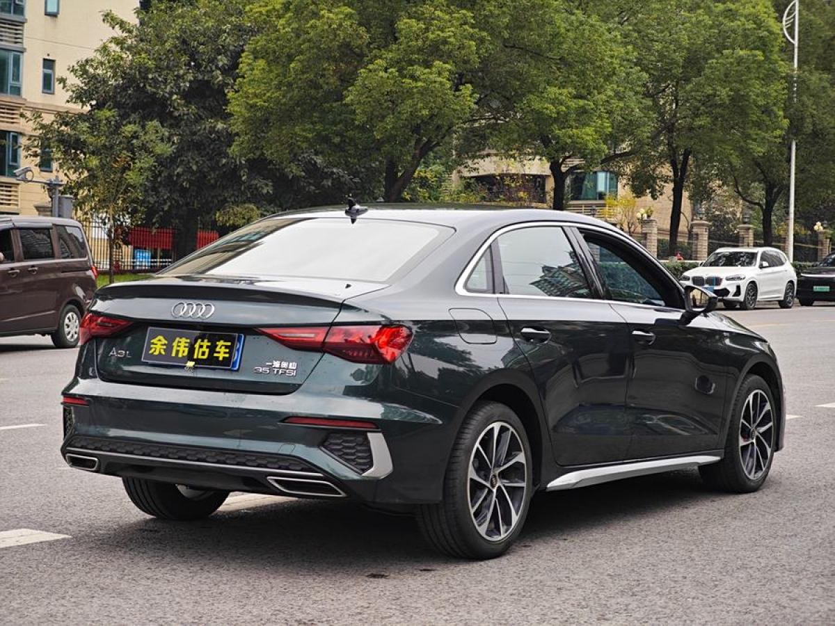 奧迪 奧迪A3  2022款 Sportback 35 TFSI 進(jìn)取運(yùn)動型圖片