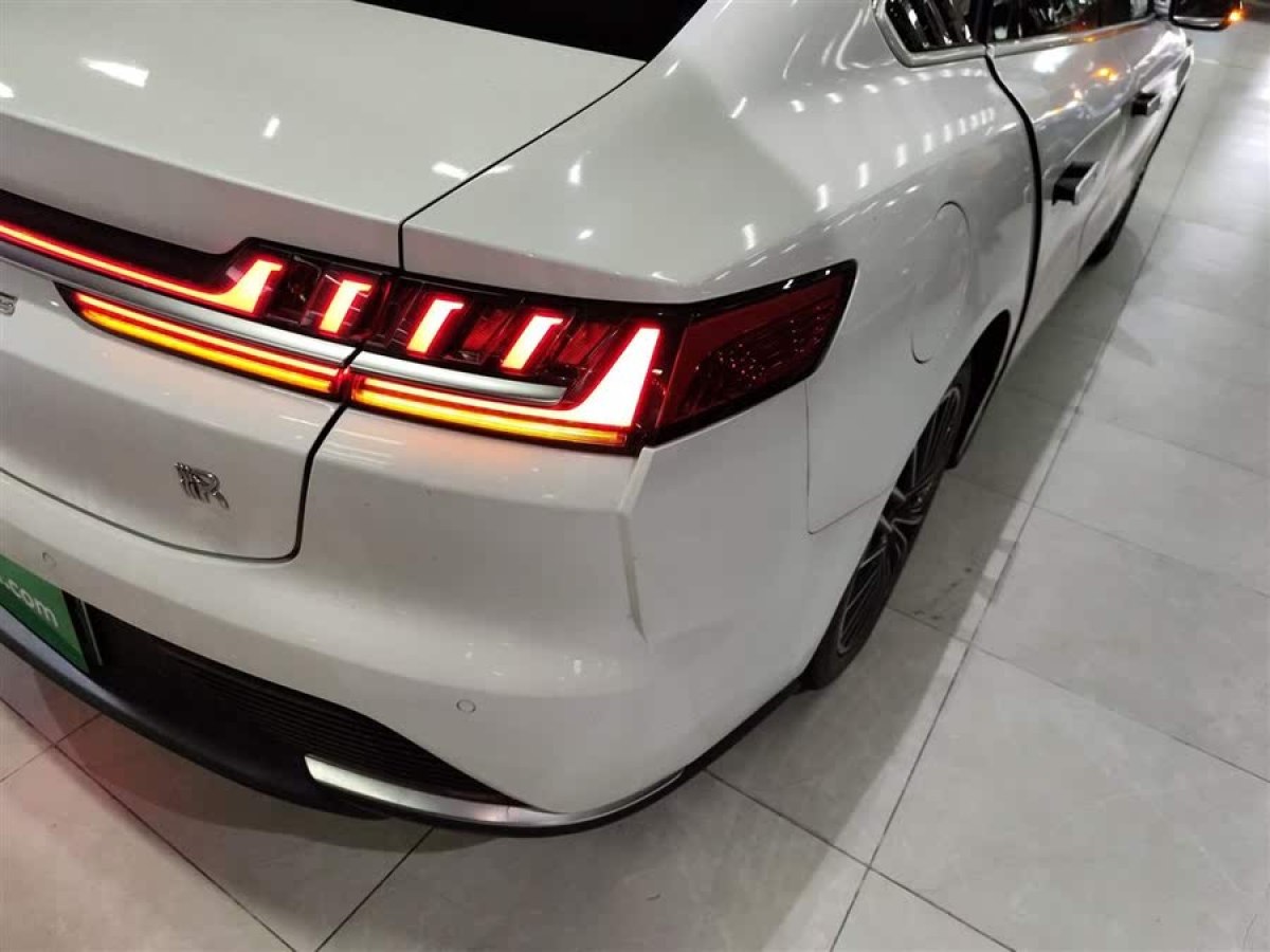 比亞迪 漢  2020款 EV 超長續(xù)航版豪華型圖片
