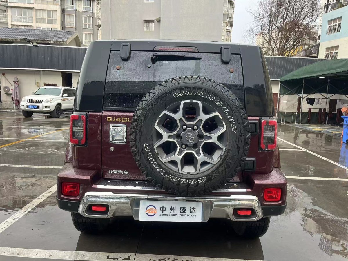 2018年11月北京 BJ40  2018款 PLUS 2.0T 自動四驅(qū)城市獵人版