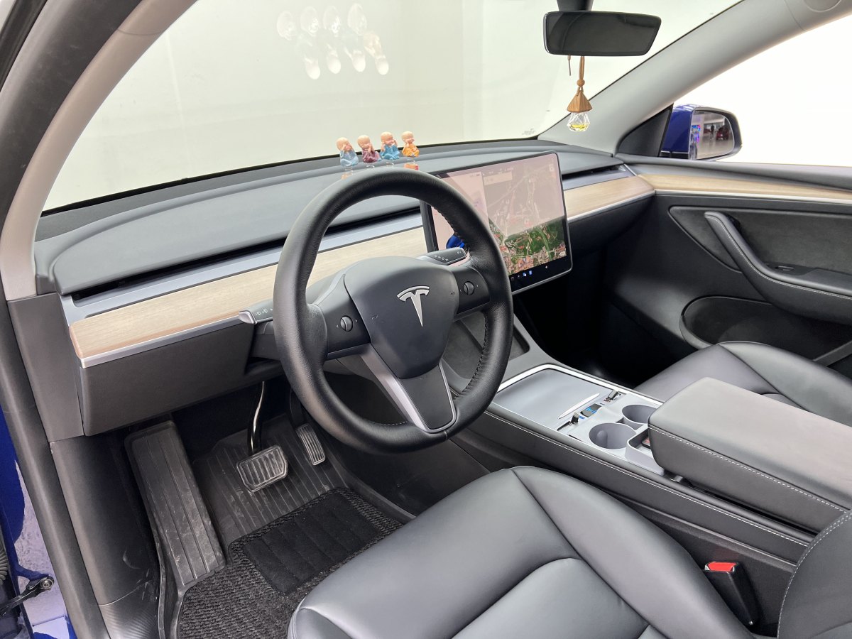 特斯拉 Model 3  2022款 后輪驅動版圖片