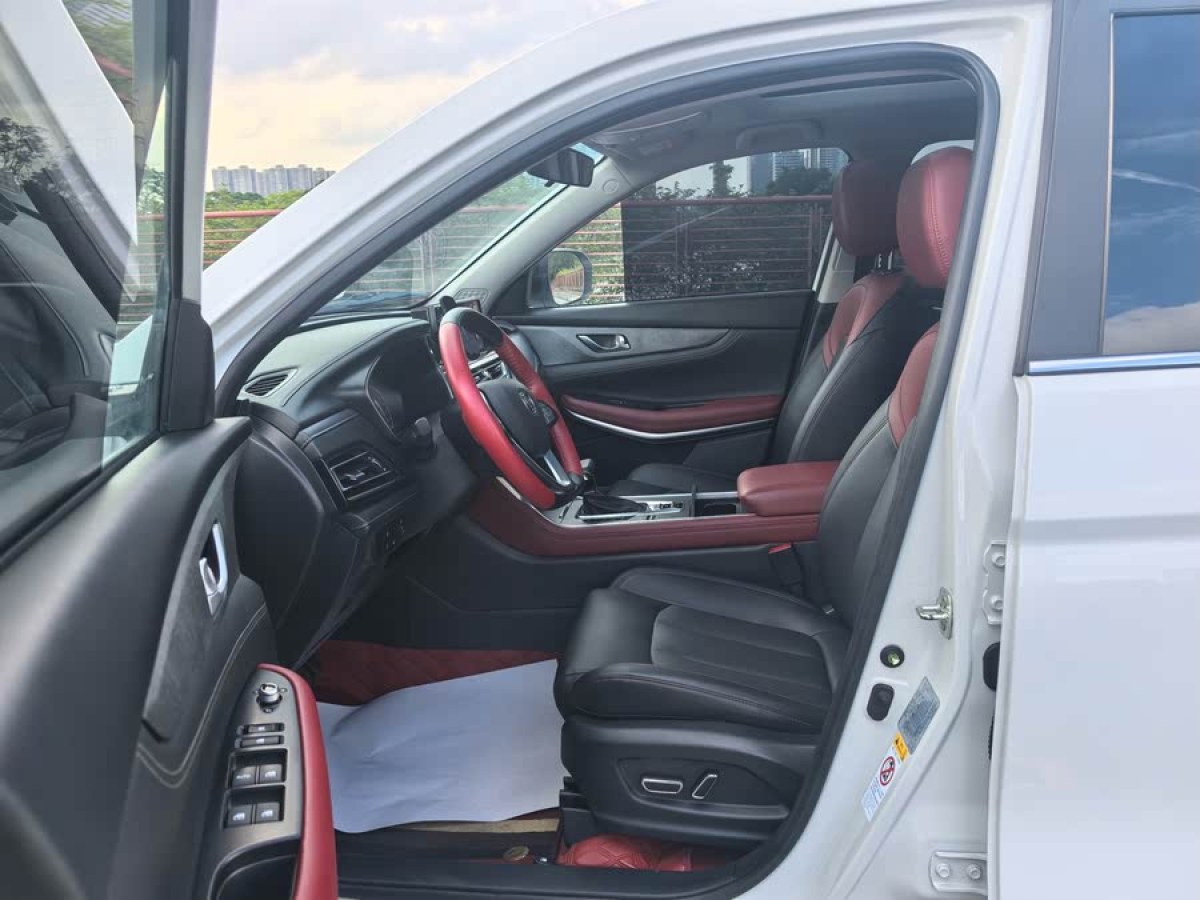 長安 CS75 PLUS  2022款 1.5T 自動(dòng)尊貴型圖片
