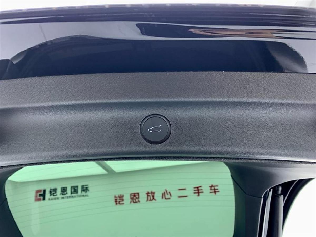 特斯拉 Model 3  2023款 煥新版 后輪驅(qū)動(dòng)圖片