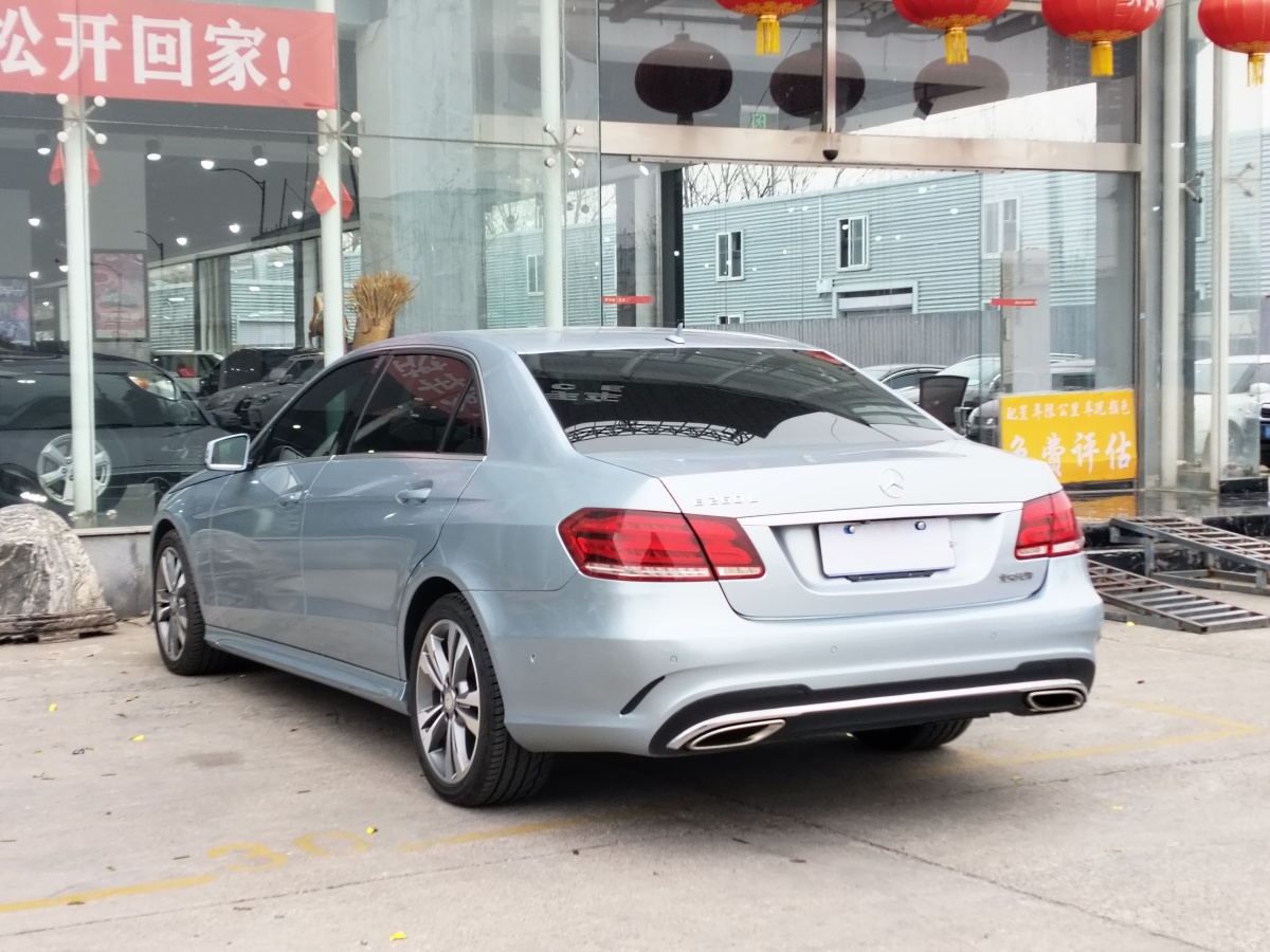 奔驰 奔驰E级  2015款 改款 E 260 L 运动型图片