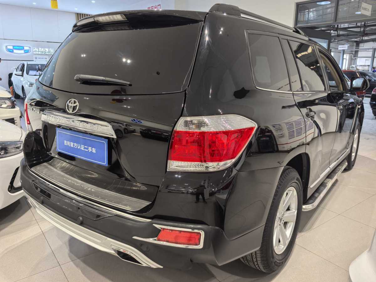 豐田 漢蘭達(dá)  2012款 2.7L 兩驅(qū)5座精英版圖片
