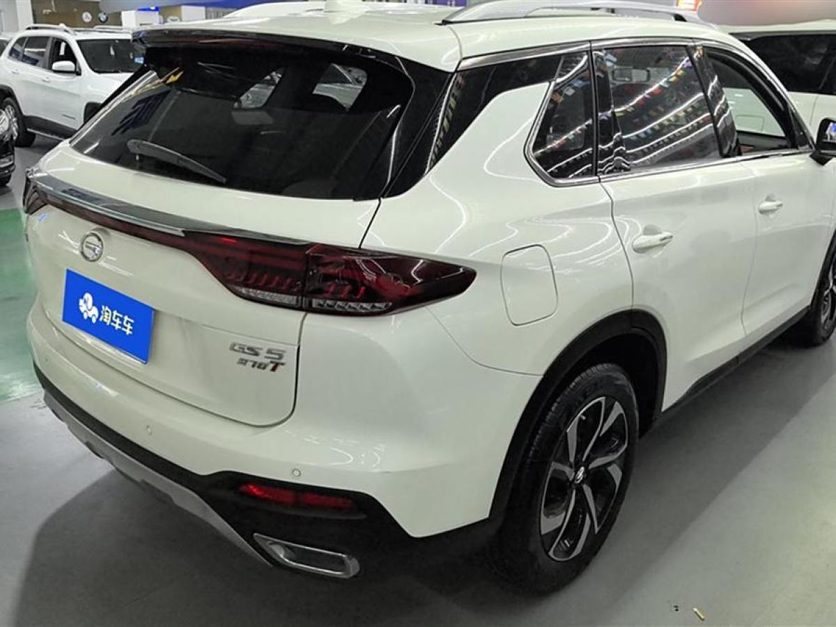 廣汽傳祺 GS5  2019款 270T 自動(dòng)豪華版圖片