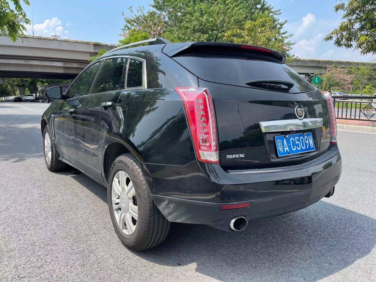 凱迪拉克 srx 2013款 3.0l 舒適型圖片