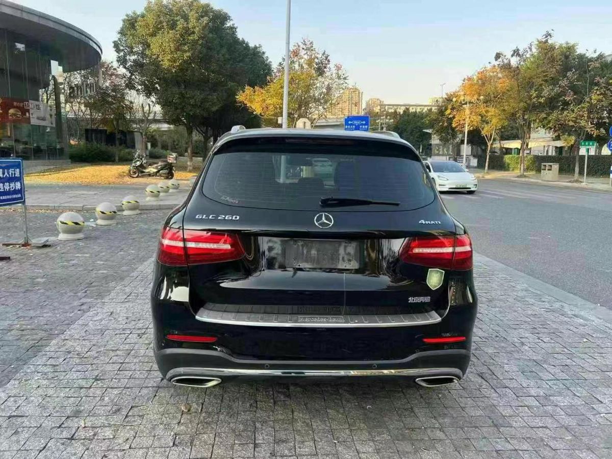 奔馳 奔馳GLC  2018款 GLC 300 4MATIC 豪華型圖片