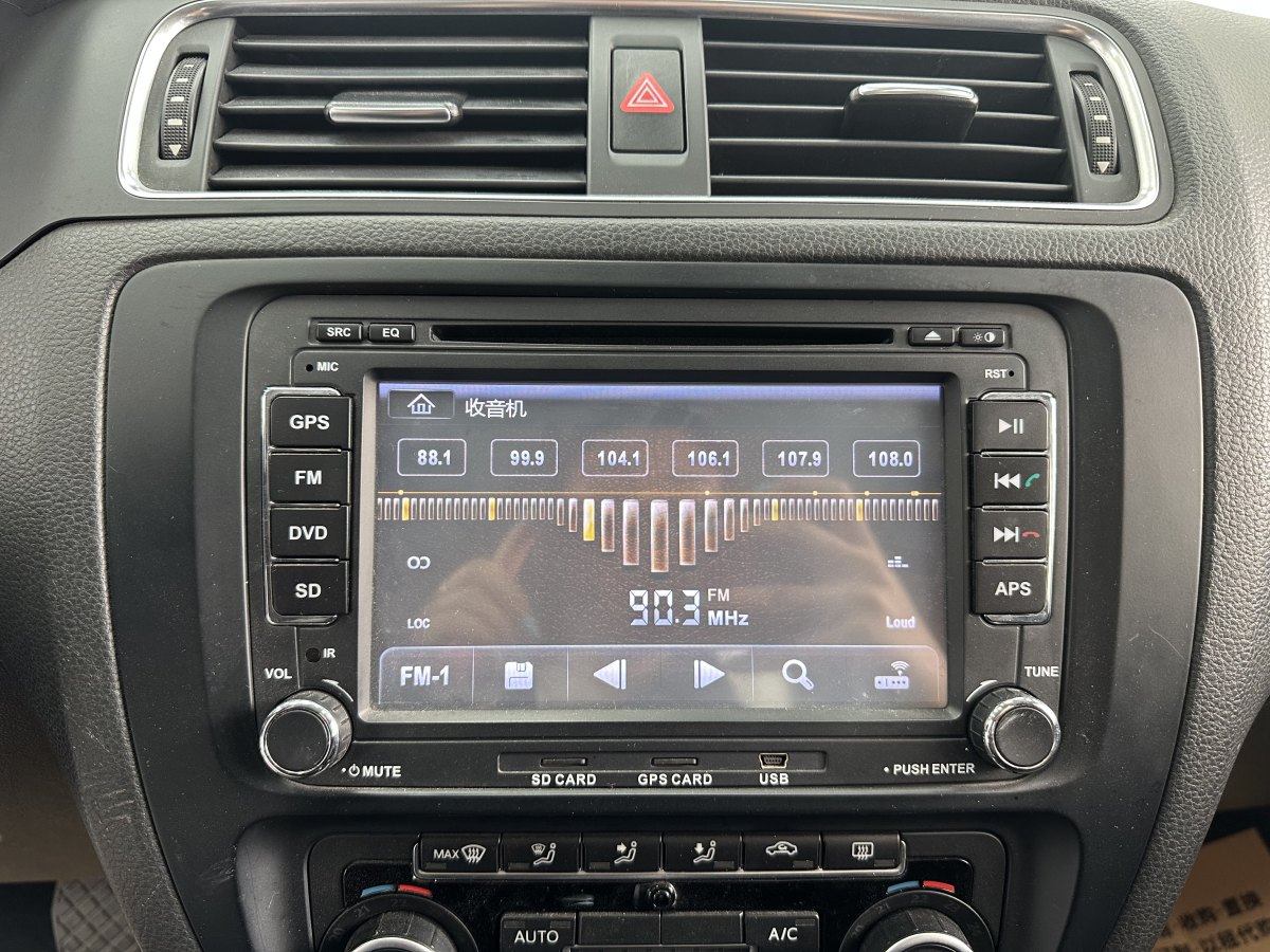 大眾 速騰  2012款 1.4TSI 自動豪華型圖片