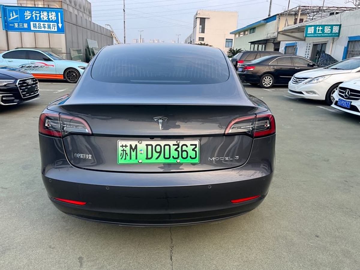 特斯拉 Model 3  2019款 標(biāo)準(zhǔn)續(xù)航后驅(qū)升級(jí)版圖片