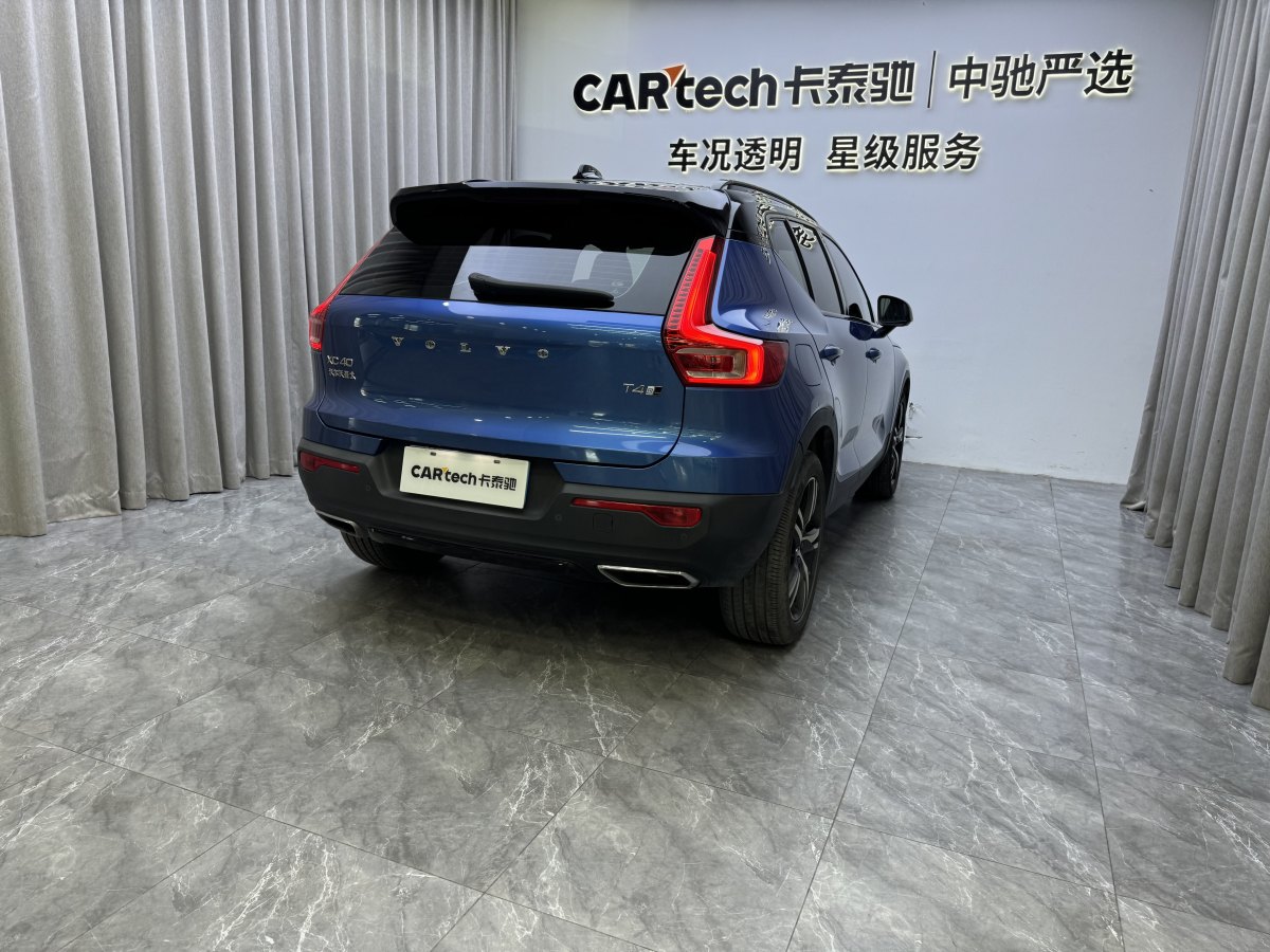 沃尔沃 沃尔沃XC40  2020款  T4 四驱智远运动版图片