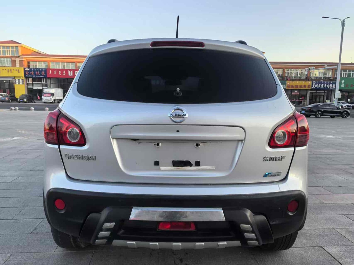 日產(chǎn) 逍客  2012款 2.0XV 雷 CVT 2WD圖片