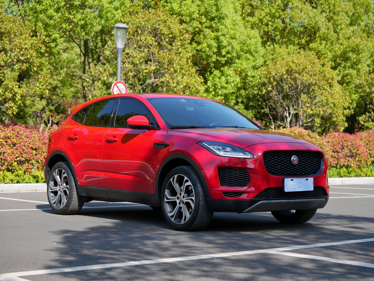 捷豹 E-PACE  2018款 P200 首發(fā)限量版圖片